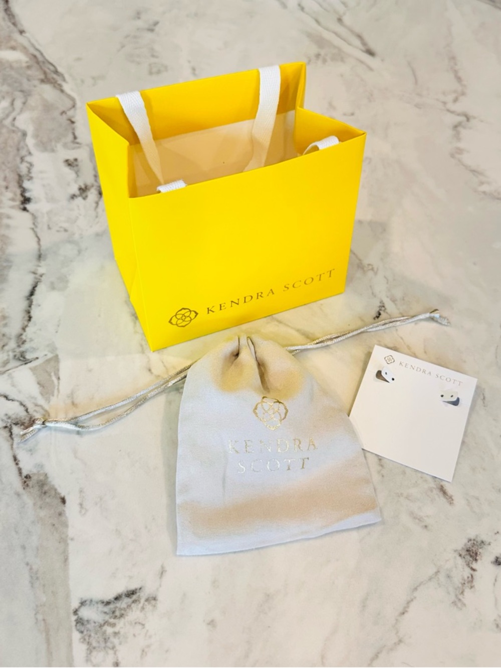 Kendra Scott Jewelry Pouch & Gift Bag Set-New